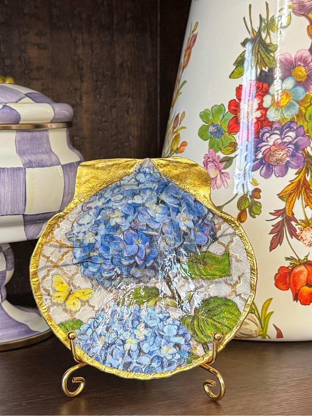 Hand Crafted Hydrangea Trinket Shell Dish 5”